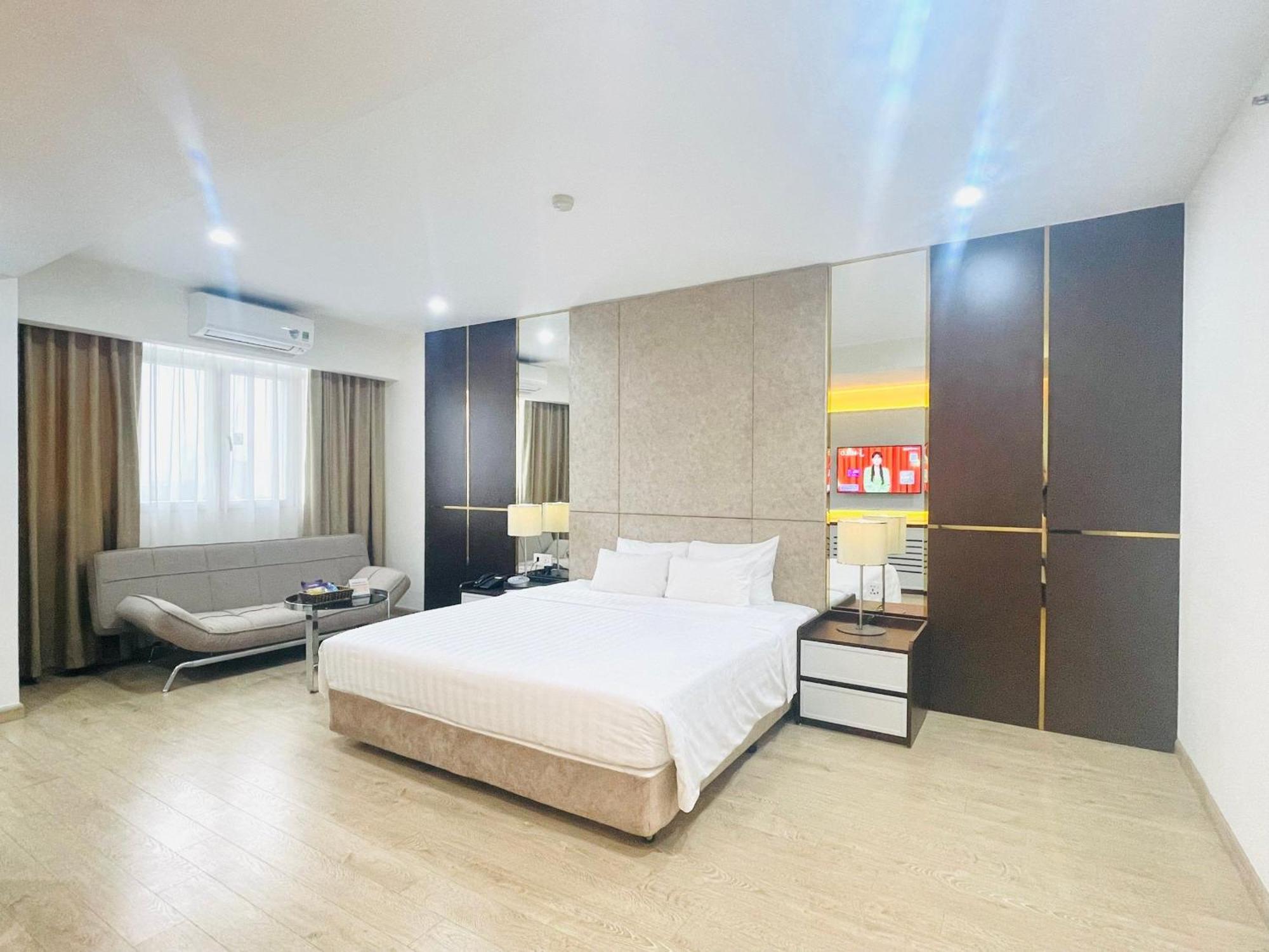 Bao Son International Hotel Hanoi Exterior photo