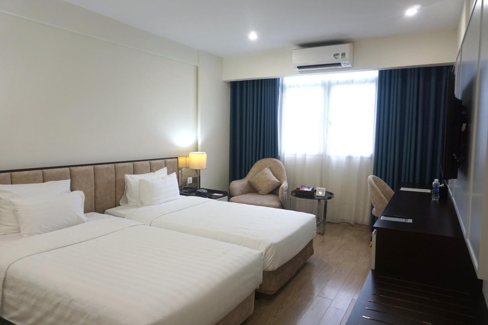 Bao Son International Hotel Hanoi Exterior photo