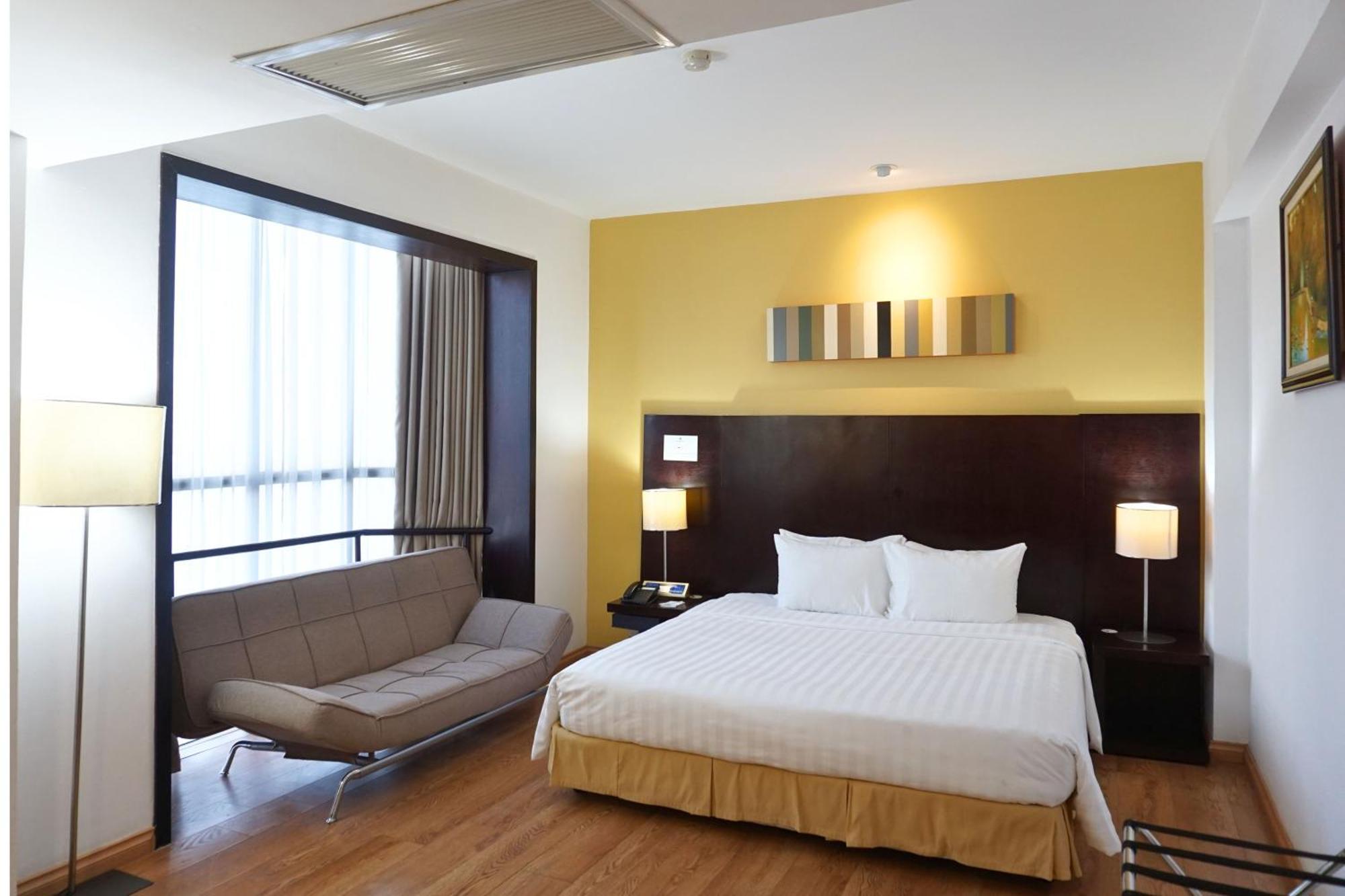 Bao Son International Hotel Hanoi Exterior photo